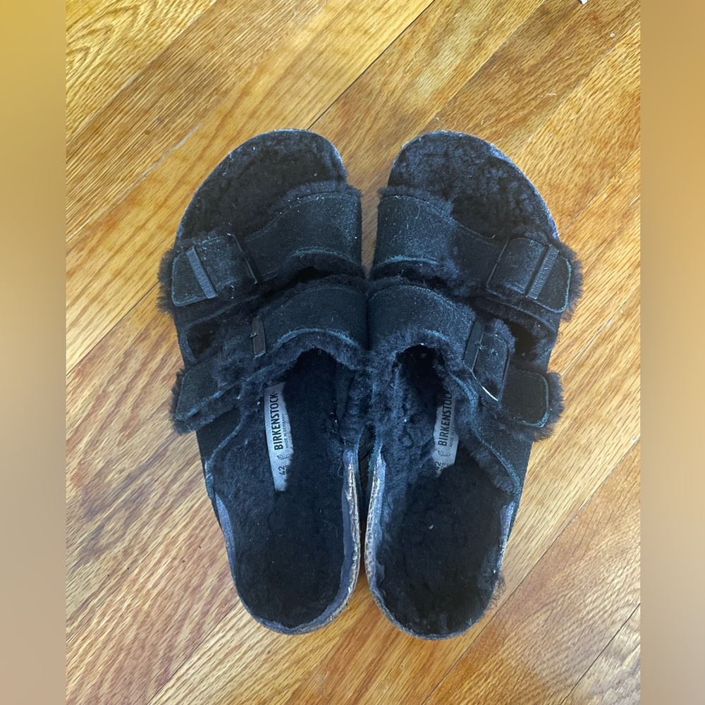 Birkenstock Women’s Shearling Sandal- 42